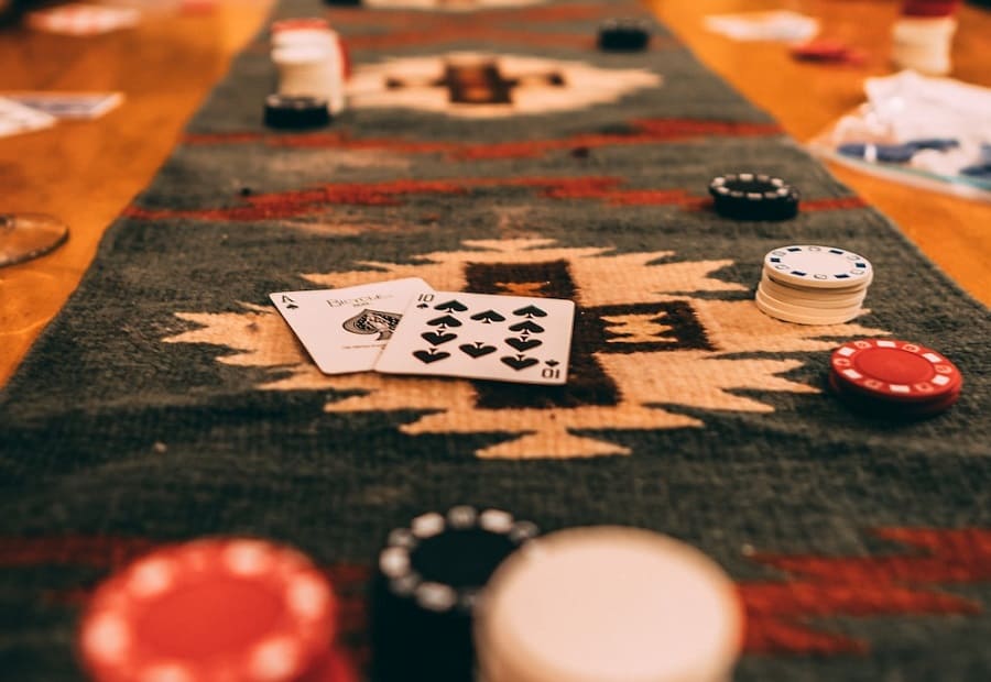 Tìm hiểu và biết về luật chơi Blackjack giúp bạn thắng dễ dàng